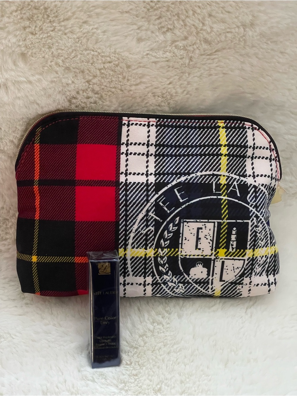 ESTEE LAUDER 2 Piece Bundle: Cosmetic Bag & Balm